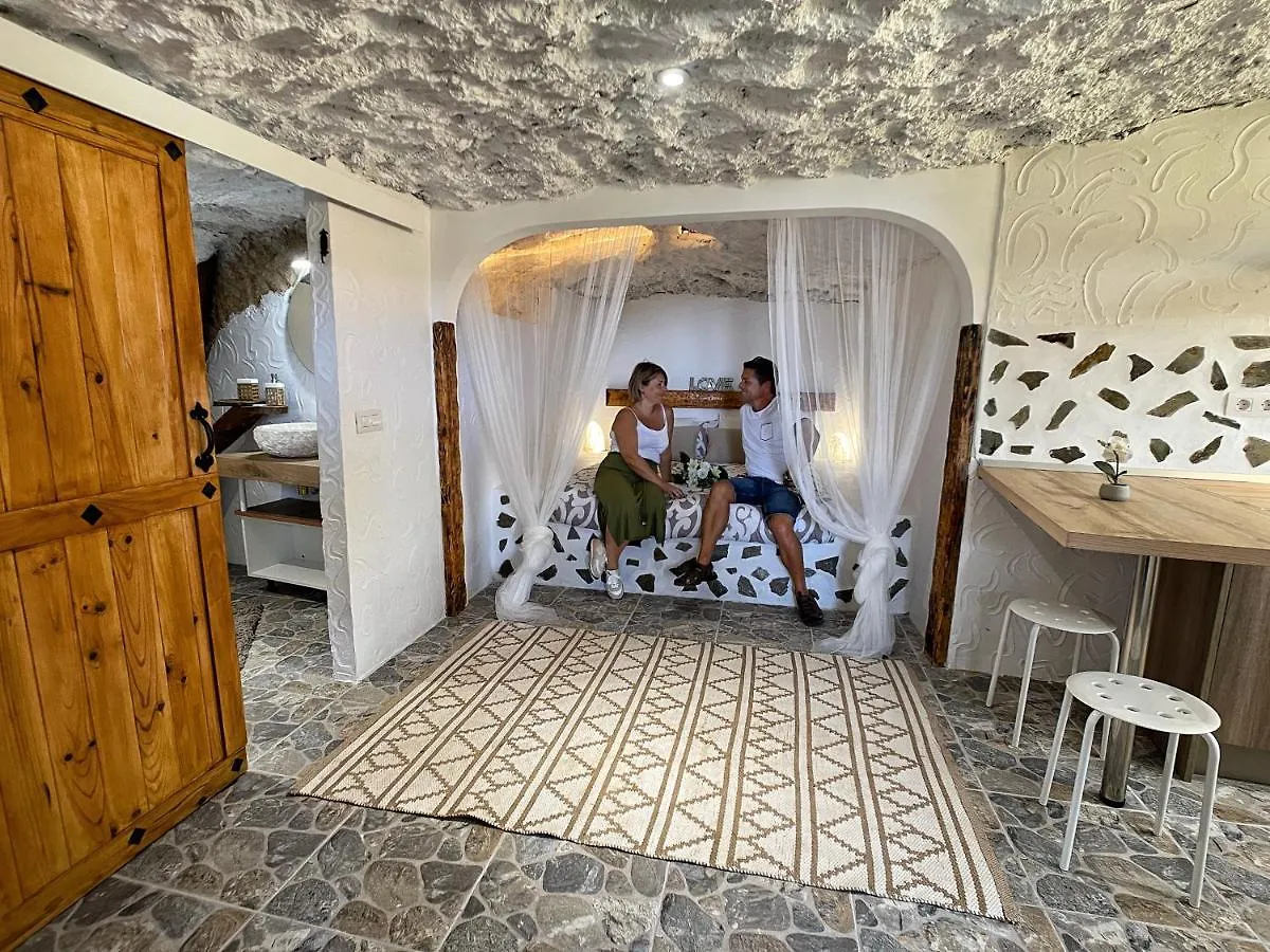 Willa Arico Cave Experience Full Complex